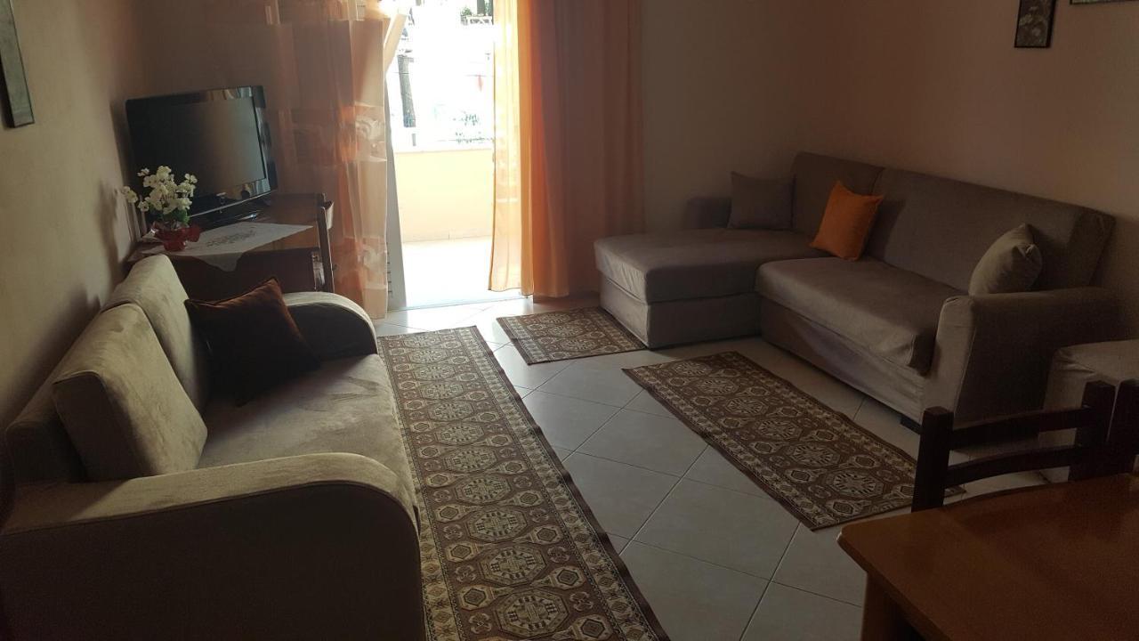 Christos Apartments Sarande Exterior photo