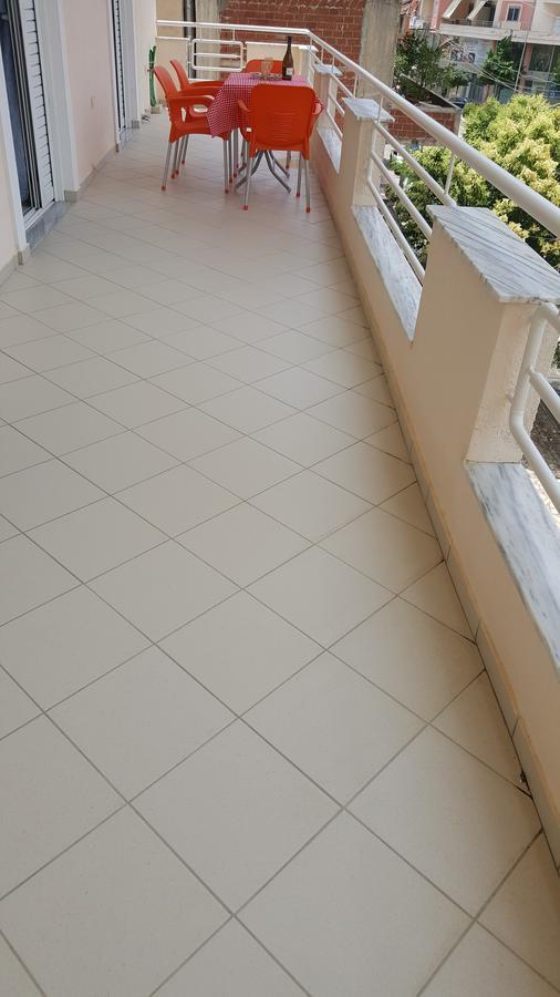 Christos Apartments Sarande Exterior photo