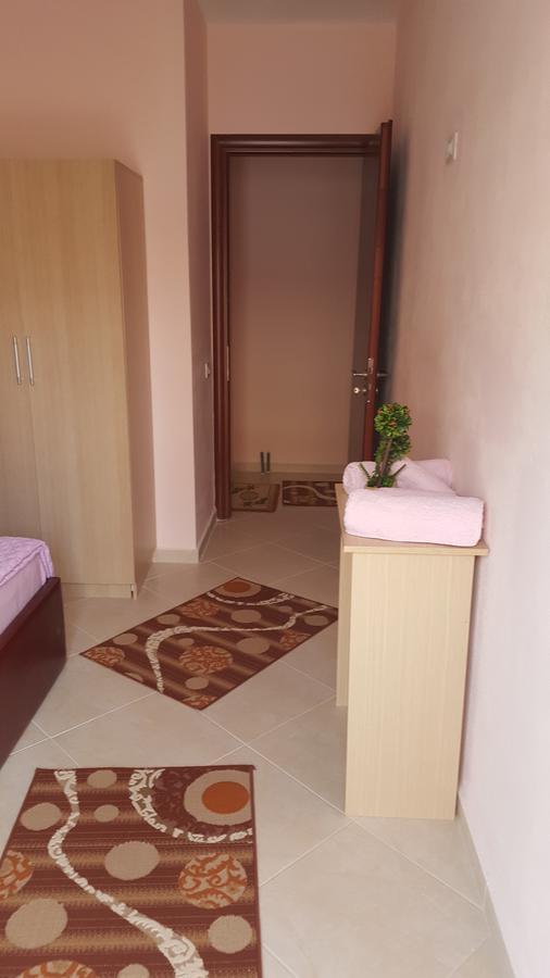 Christos Apartments Sarande Exterior photo